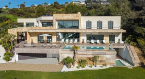 Gravity- Luxurious paradise with sea view, San Roque